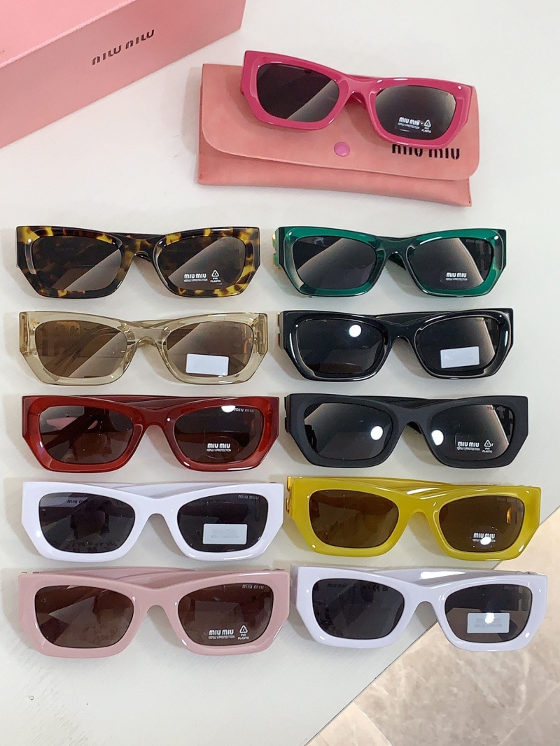 Miu miu Sunglasses